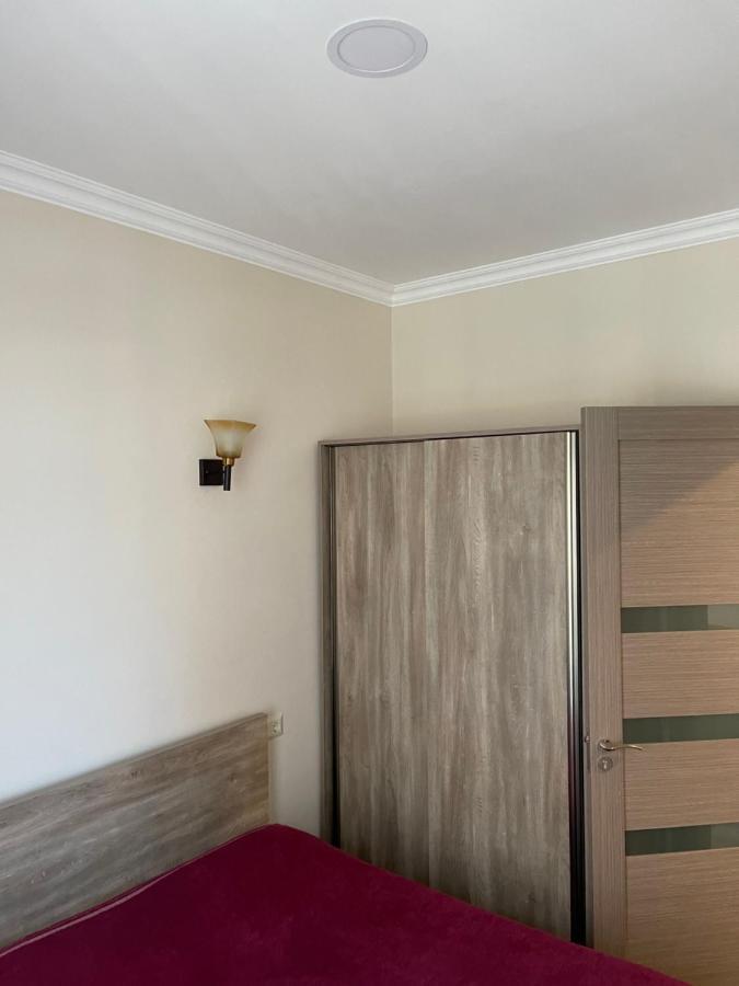Apartments Kristo Batumi Esterno foto